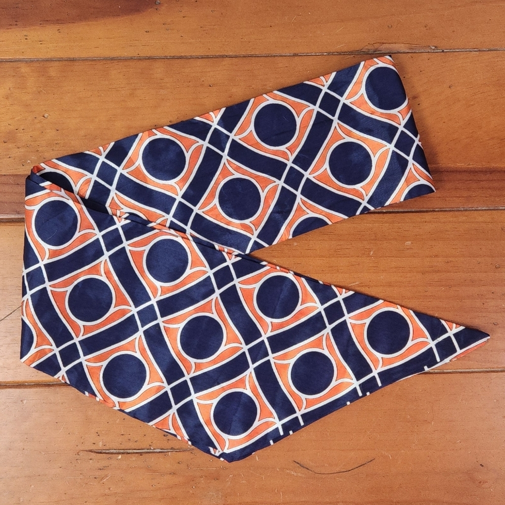 Vintage Geometric Patterned Neck Scarf
